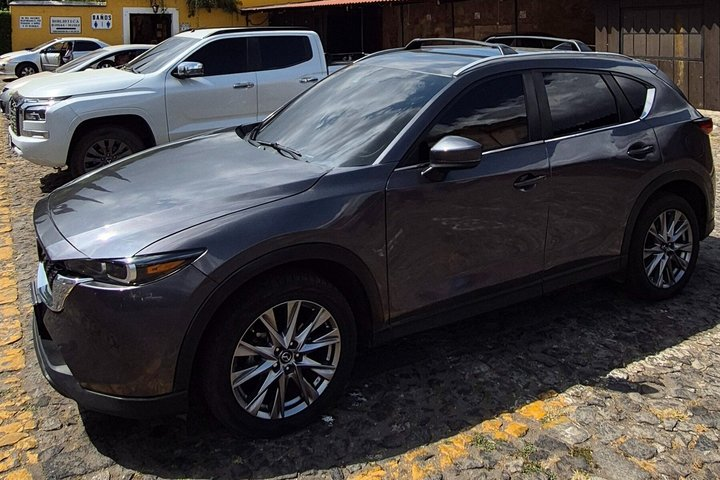 Private Transfer from Airport to Antigua - Photo 1 of 5