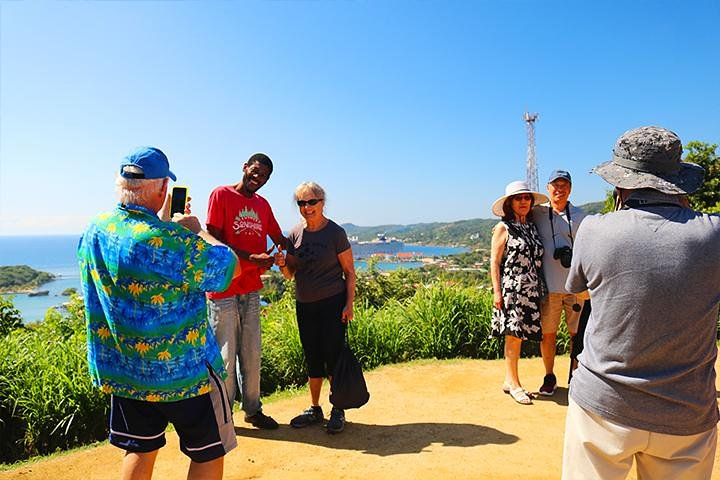 We will take you to the great Spanish Town village for awesome photos and local craft.