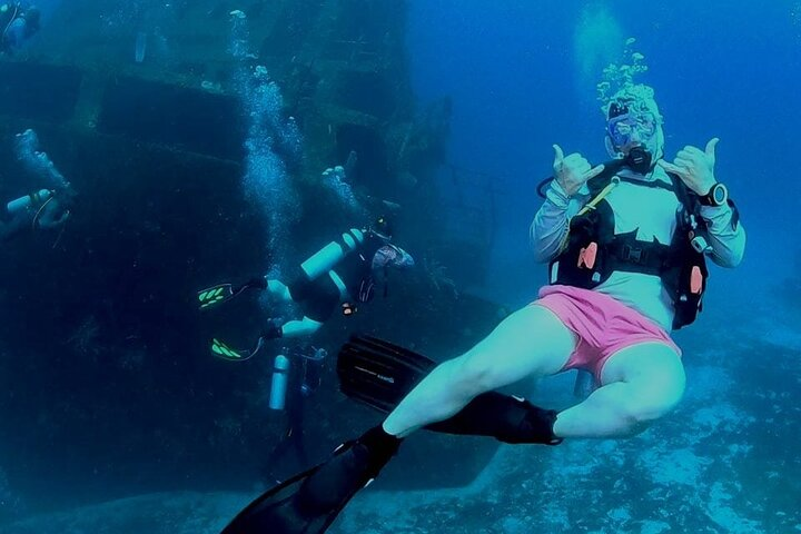 Discover Scuba Diving in Roatan at Upachaya with Private Transfer - Photo 1 of 7