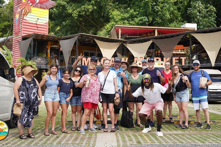 Private customized island tour - Photo 1 of 15