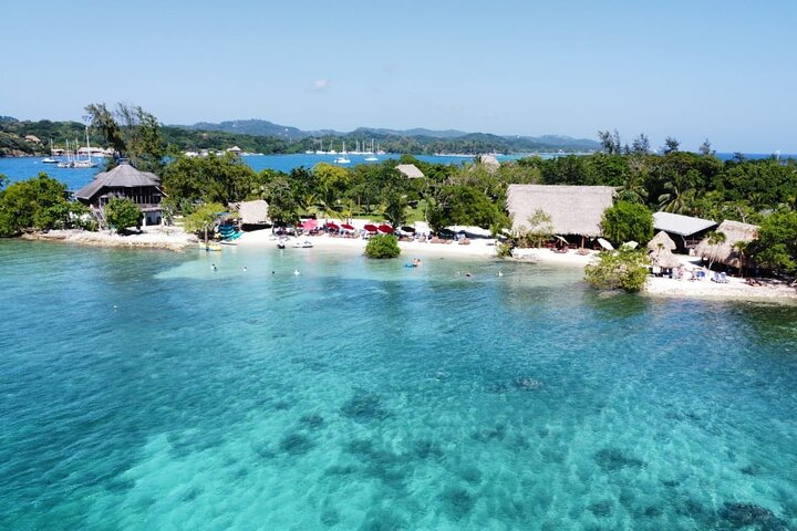 Roatan Brady's Cay Private Island Escape Day Passes and Packages - Photo 1 of 22