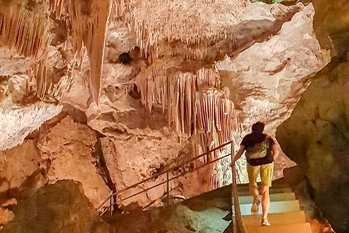 Taulabe Caves