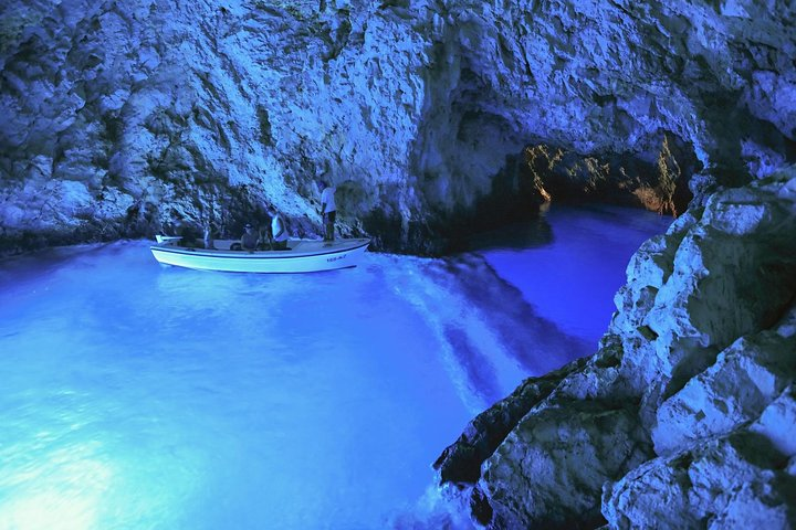 The magnificent Blue Cave