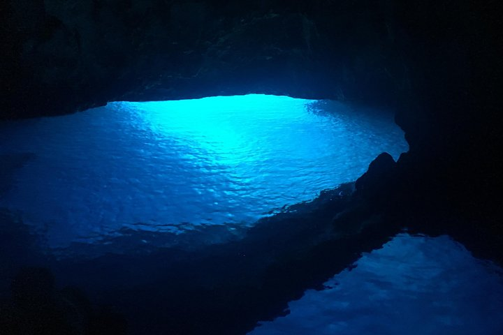 Private tour from Hvar Blue cave & paklinski islands - Photo 1 of 13