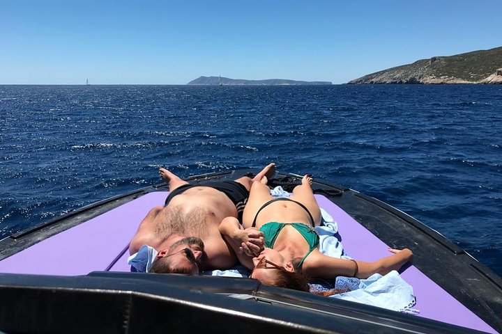 Blue cave tour with speed boat from town Hvar - Photo 1 of 20