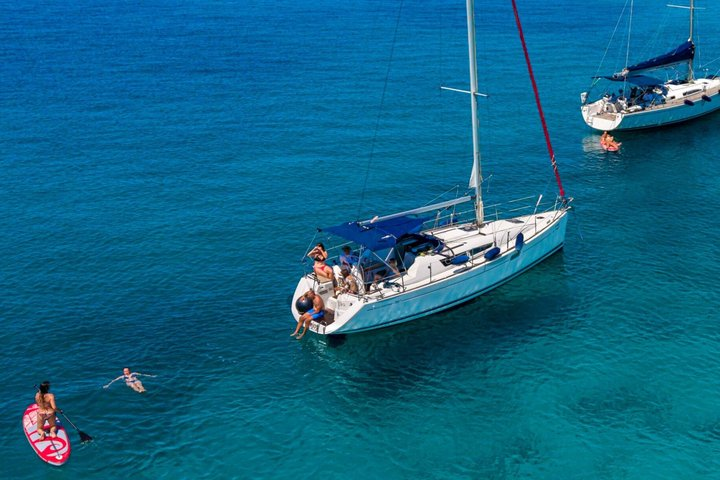 Daysailing & SUP experience - Photo 1 of 25