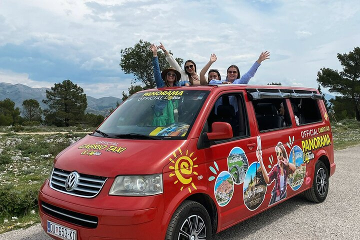 Hop-On Hop-Off Yellow Cabrio Tour: Discover Dubrovnik in 1.5 hour - Photo 1 of 14
