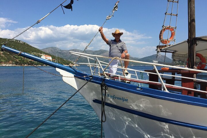 Elaphite Islands Cruise with Local Gastronomy at Captain's House - Photo 1 of 19