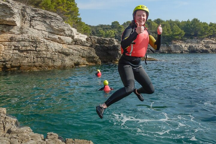 Fun Rocky Coasteering in Pula, Croatia
Having fun jumping :)