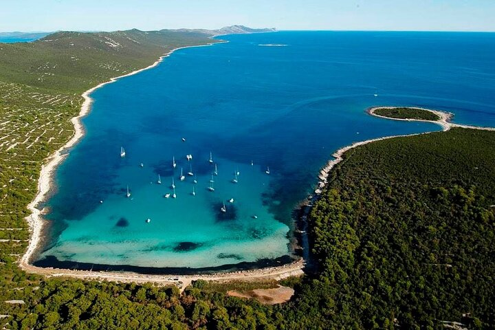 Zadar: Sakarun - Dugi otok Luxury Speedboat Tour with Lunch - Photo 1 of 16