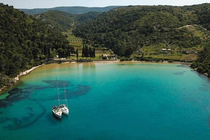 Private Half-Day Boat Tour from Split to Lovrečina & Supetar - Photo 1 of 25