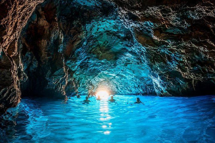 Blue Cave, 3 Green Caves & Šunj Beach - Morning Speedboat Tour - Photo 1 of 18