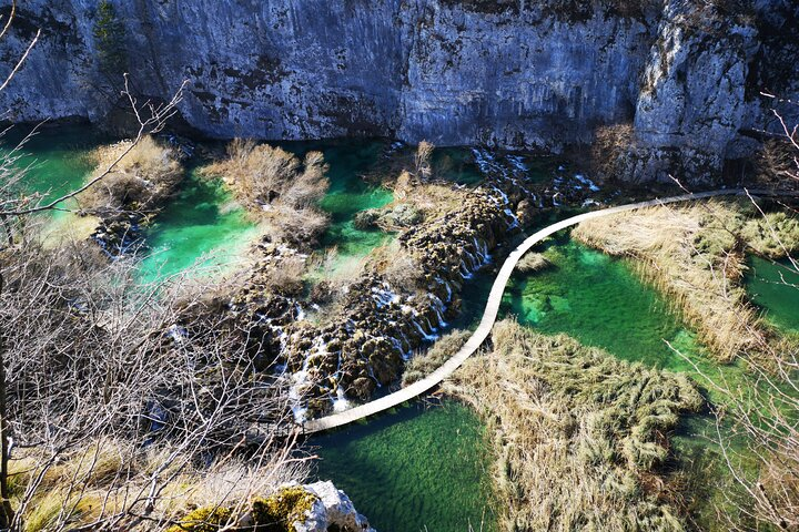 Privat round trip from Zagreb to Plitvice lakes 10 hours disposal - Photo 1 of 25