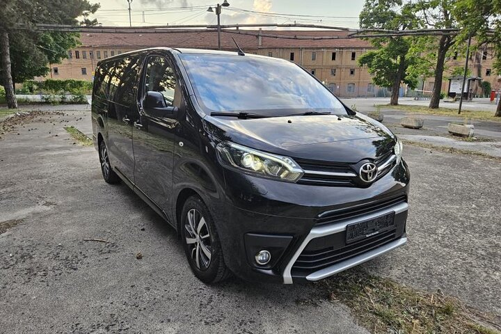 Private Airport Transfer To or From Zagreb Airport  - Photo 1 of 7