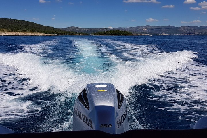 Private Speed Boat Tour (5 Islands) from Trogir or Split - Photo 1 of 18