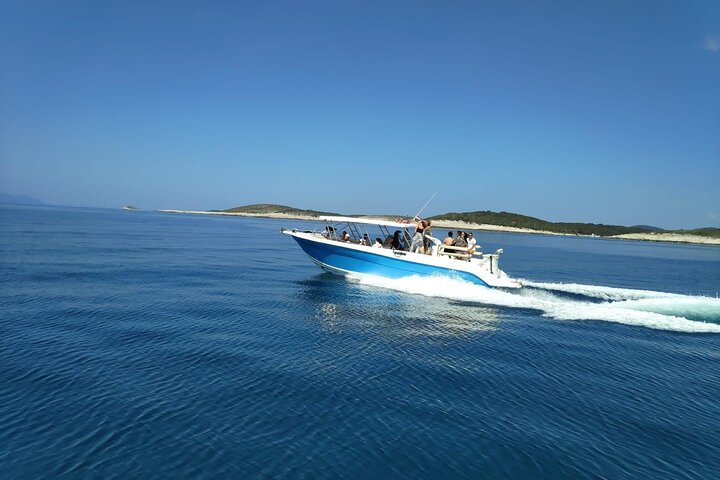 Private Speedboat Transfer to Split Airport from Hvar Town - Photo 1 of 9