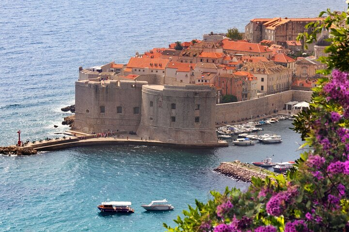 Private tour of the best of Dubrovnik - Sightseeing, Food & Culture with a local - Photo 1 of 6