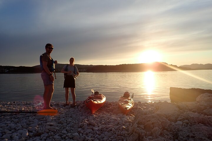 Lumbarda-Sunset Kayaking Experience with picnic: Wine and Sweets - Photo 1 of 20