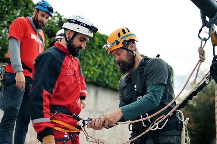 TUNNEL ABSEILING PLUS tour the underground - Photo 1 of 23