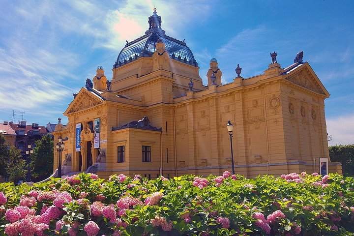 Front side of the Art Pavillion