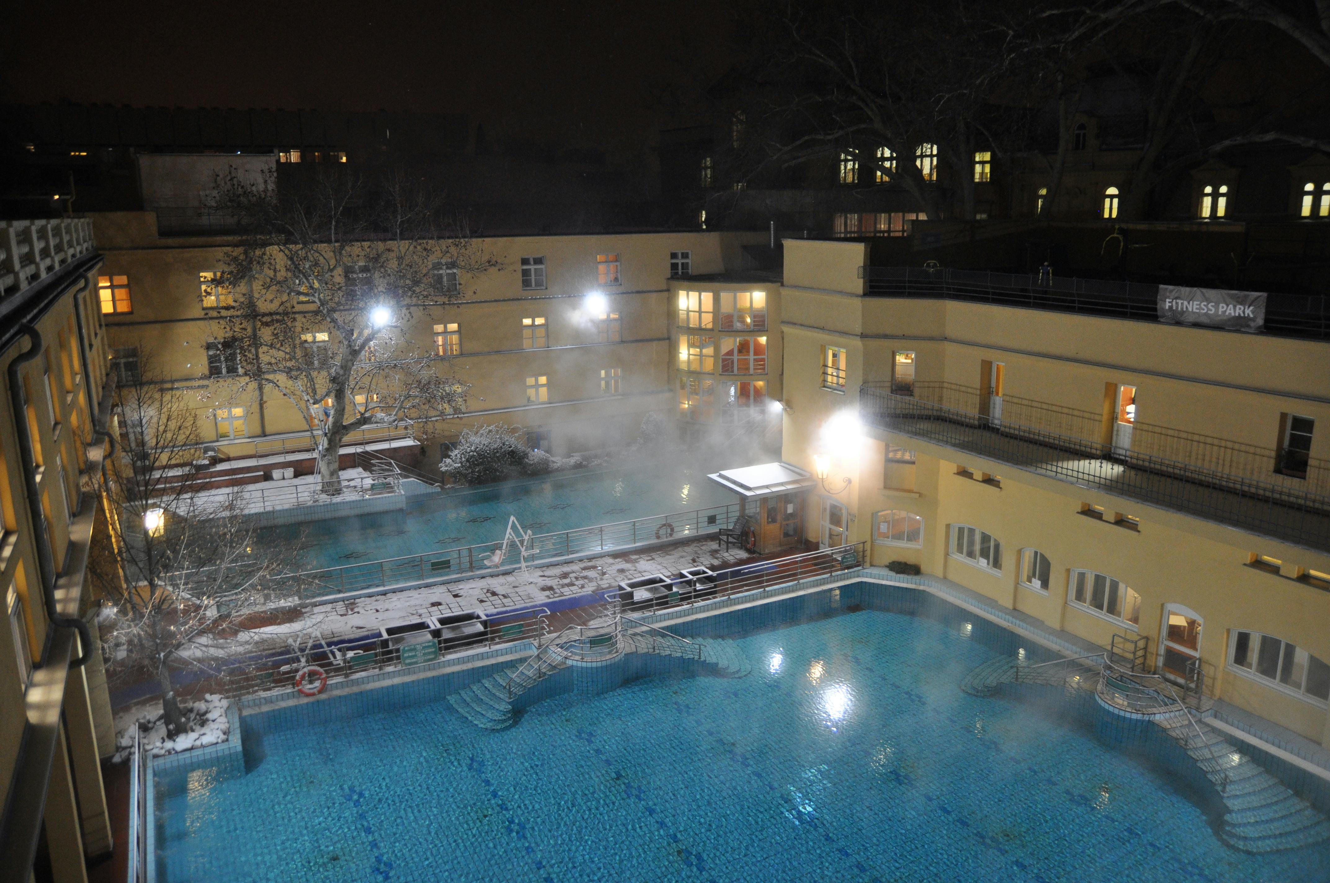 Budapest Card: 30+ Attractions with Szt. Lukacs Thermal Bath and Pool - Photo 1 of 3