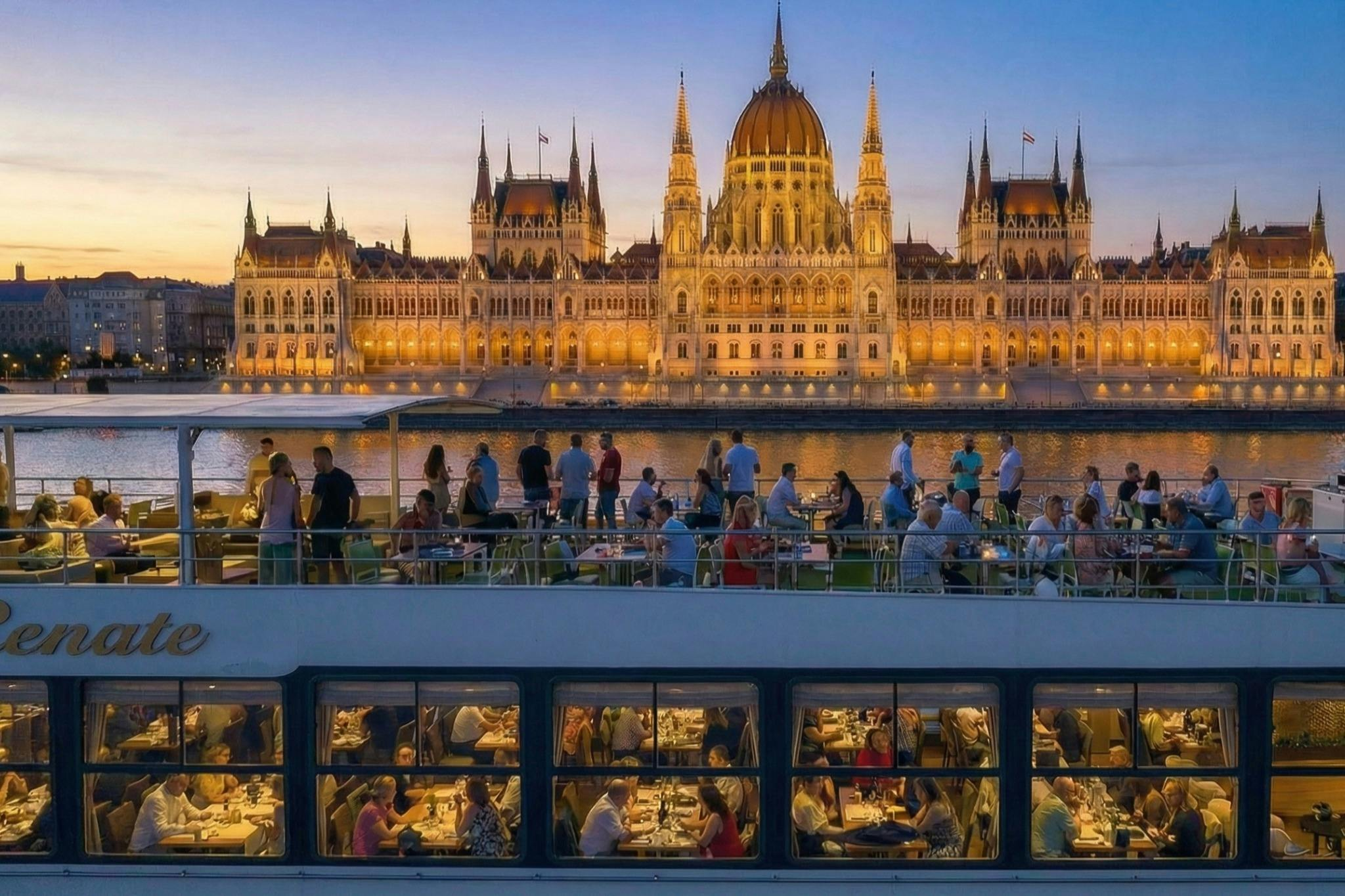 Budapest: Evening Cruise and Dinner with Champagne & Live Entertainment - Photo 1 of 8