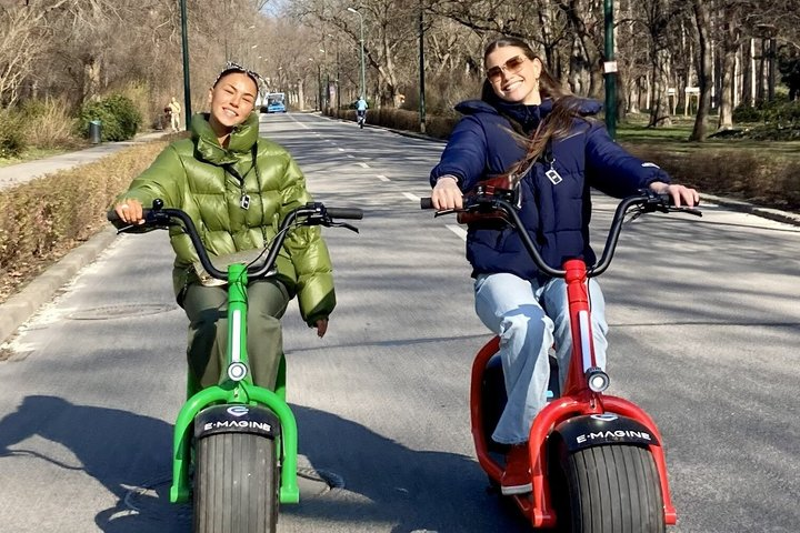 Easy & Convenient E-Scooter Rental for Sightseeing in Budapest - Photo 1 of 12