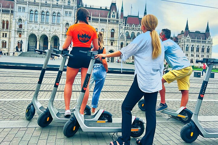 PRIVATE Guided walking Tour in Budapest  - Photo 1 of 4