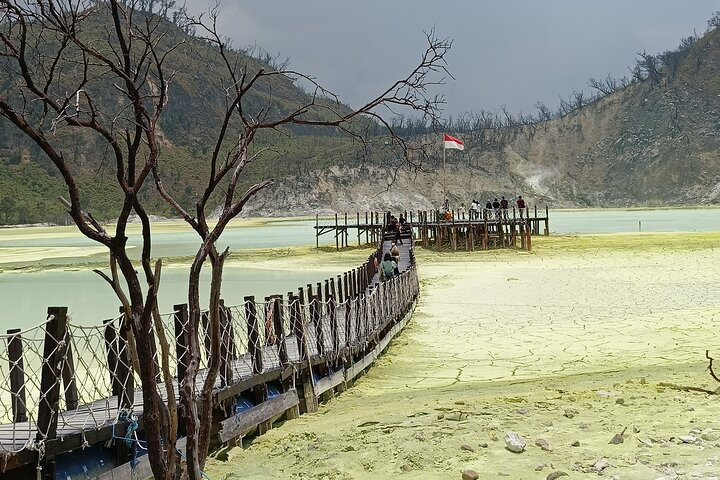 4 Day Jakarta Crater Green Canyon and Volcano Private Guided Tour - Photo 1 of 9