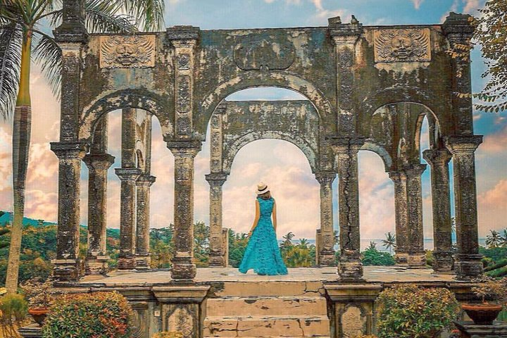 royal palace at taman ujung karangasem 