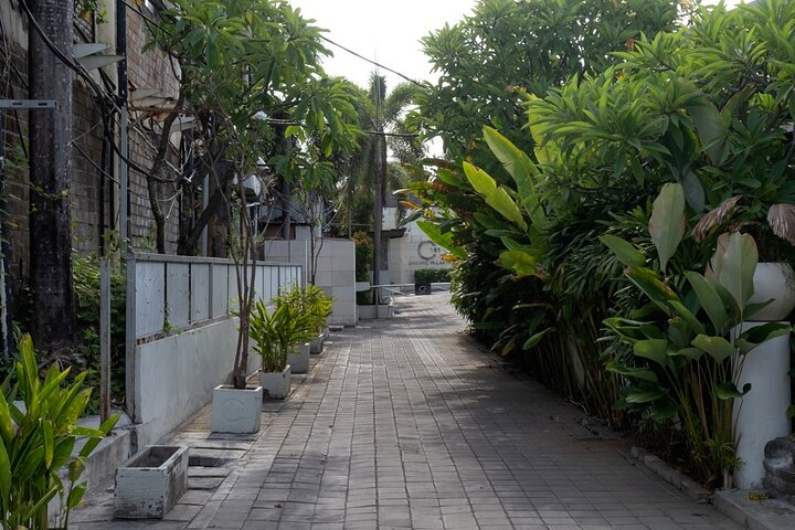 Backlanes and Hidden Sites: A Self-Guided Audio Tour in Seminyak - Photo 1 of 16