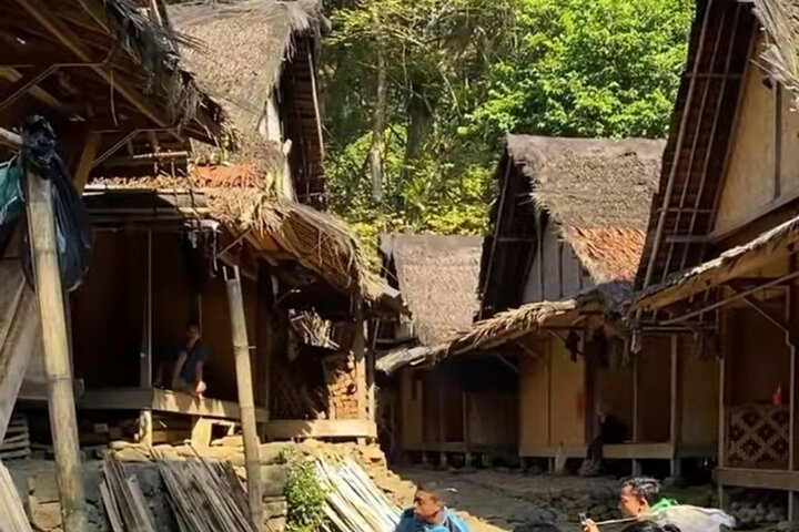 Baduy Tribal Tracker and Village in Private Tour Full Day & Lunch - Photo 1 of 16
