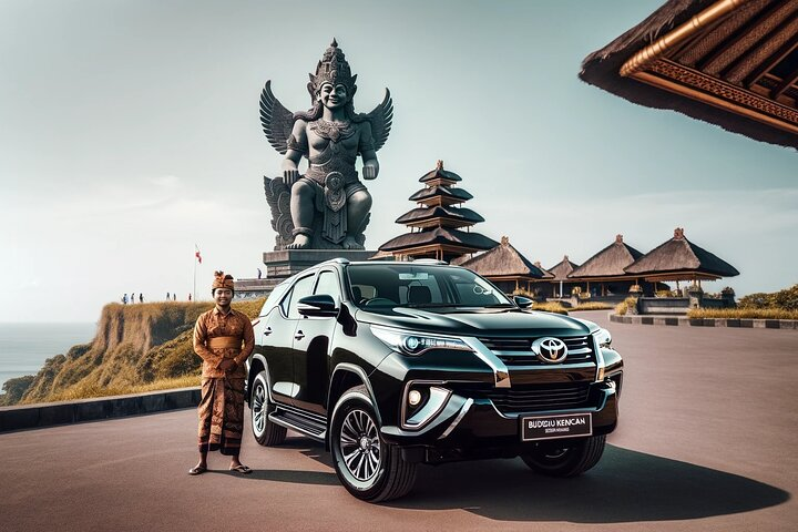 Bali South: Bukit Tour with Garuda Wisnu and Uluwatu Temple - Photo 1 of 6