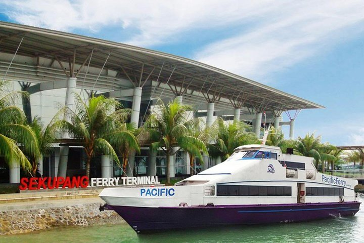 Experience seamless travel as you arrive at Batam Ferry Terminal. Enjoy a smooth transfer in an air-conditioned vehicle making your journey hassle-free and enjoyable.