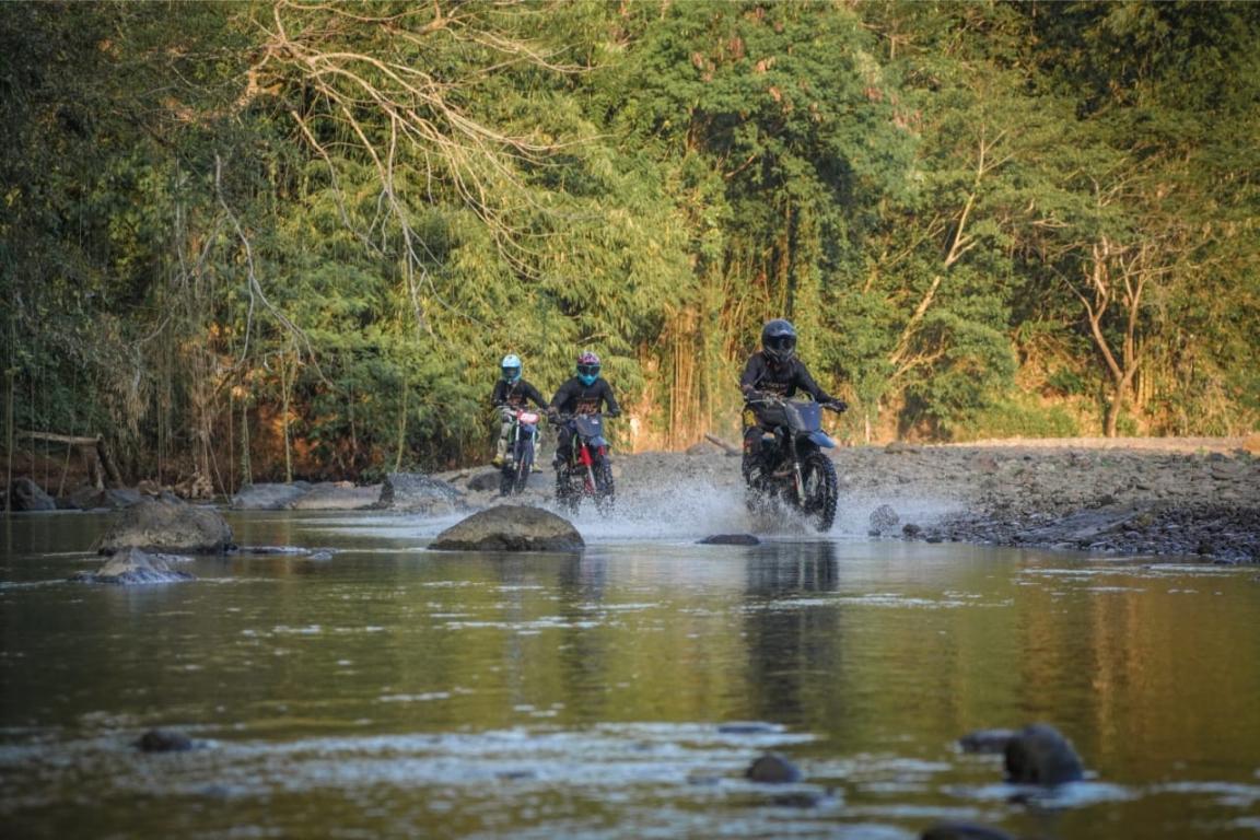Experience the rush of navigating through Kintamani’s rugged terrain splashing through crystal-clear waters while surrounded by lush greenery. Perfect for adventure seekers looking to explore Bali’s unique landscapes.