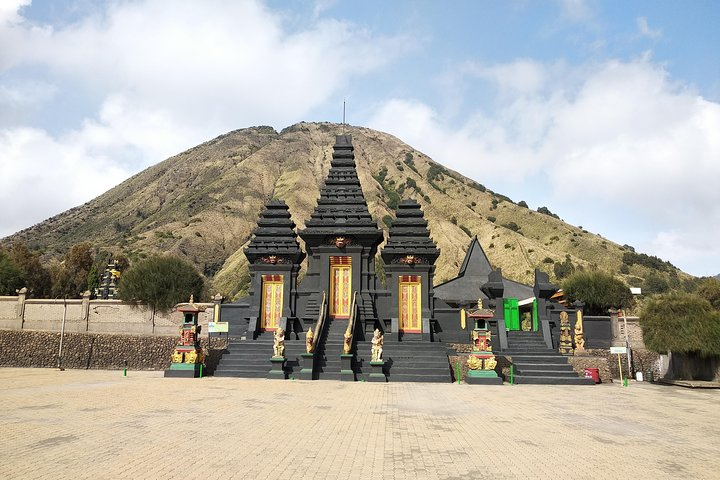 Mount Bromo tour 