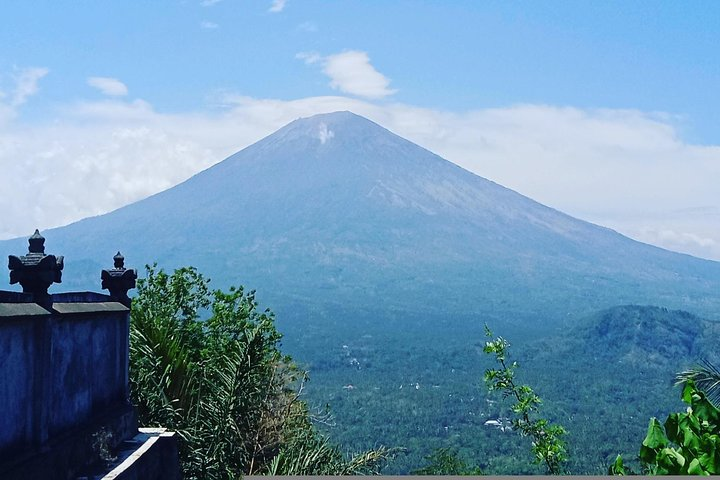 View of mount Agung from the camping place 