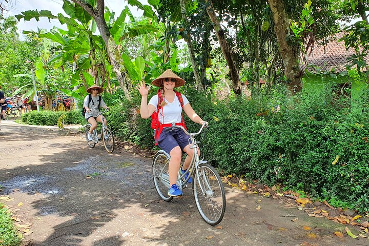 Cycling Tour : Borobudur & Candirejo Village Experiences - Photo 1 of 9
