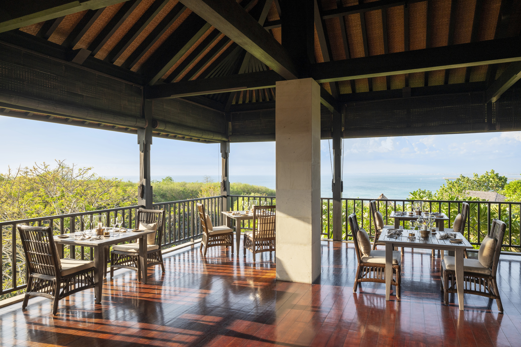 Dining Experience at Raffles Bali - Photo 1 of 13