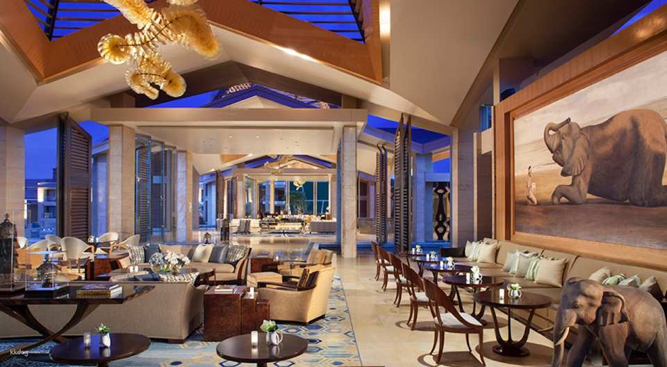 Dining Experience at The Mulia Resort in Nusa Dua | Bali - Photo 1 of 10