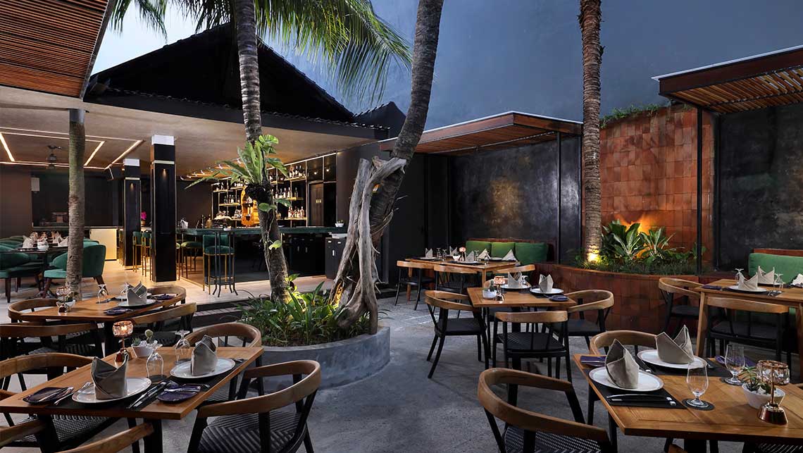 Experience the perfect blend of cuisine and nightlife at Kingsway Restaurant where chic design meets culinary delights inviting you to indulge and unwind under the stars in Seminyak.