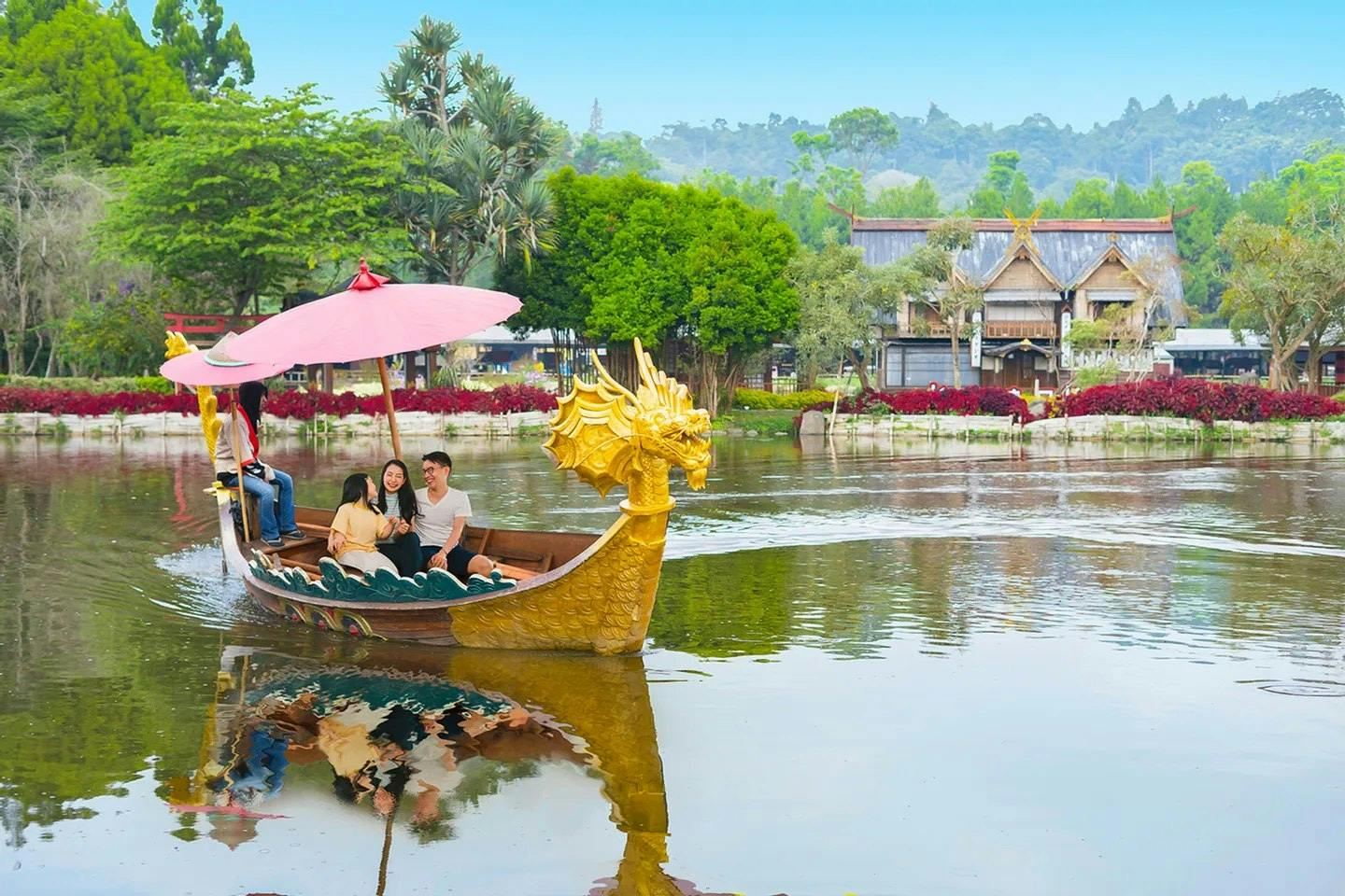 Floating Market Lembang Bandung: All-Day Admission Ticket - Photo 1 of 6