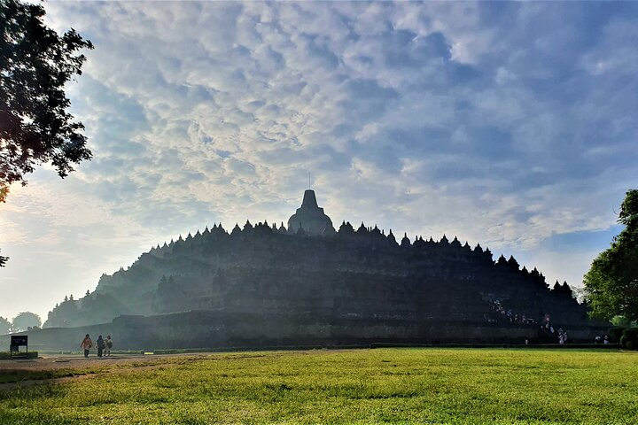 From Semarang Port to Borobudur Temple in Private Tour  - Photo 1 of 7