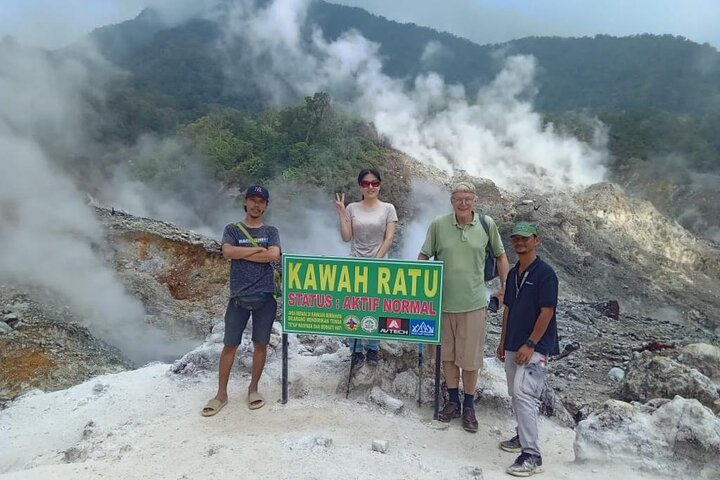 Experience the stunning landscapes of Mount Salak where the unique flora and fauna thrive amidst geothermal wonders offering an unforgettable adventure for nature enthusiasts.
