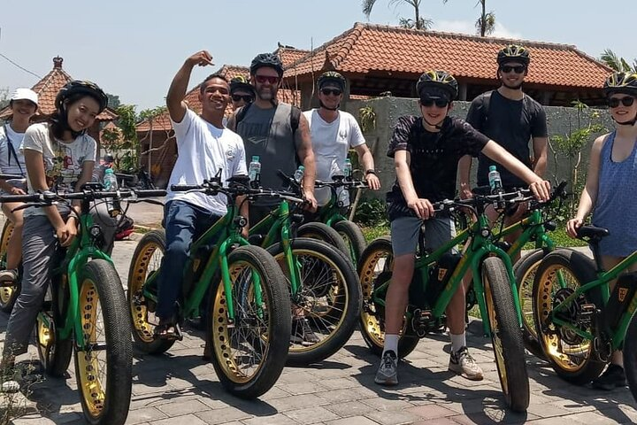 Gianyar Waterfalls Tour