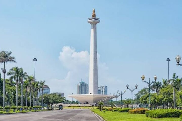 Half Day Jakarta Private Tour in two highlight place - Photo 1 of 3
