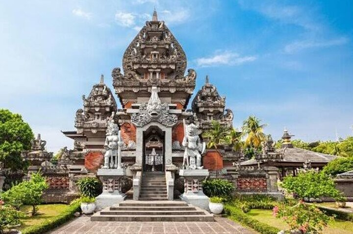 Half Day Jakarta Private Tour in two highlight place - Photo 1 of 18