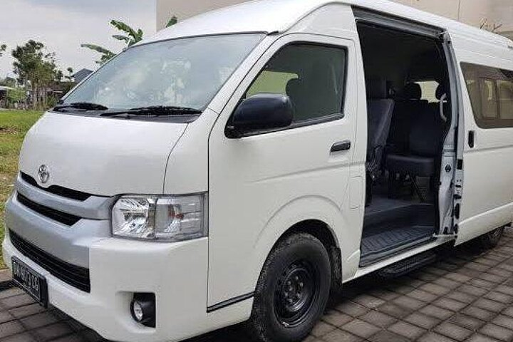 Hire 2 Days Bus 15 Seat in Bali - Photo 1 of 2