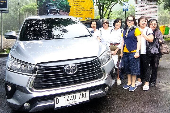 Innova Reborn Tour driver car rental in Bandung - Photo 1 of 8
