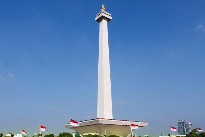 Jakarta Amazing Tour With Lunch Local Food - Photo 1 of 6